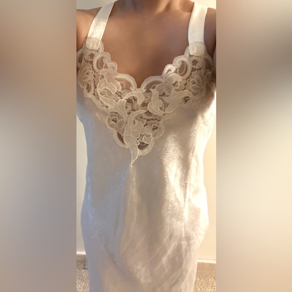 Vintage 90s Josie Satin & Lace Nightgown Women M ivory Sleeveless